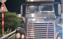 Vi phạm nhiều lỗi trên cao tốc, tài xế và chủ xe đầu kéo bị phạt đến 104 triệu đồng