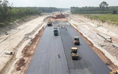 Cao tốc TP.HCM - Chơn Thành tăng tốc thi công, phấn đấu hoàn thành GPMB trong tháng 11