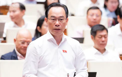 Bộ trưởng Bộ Giáo dục và Đào tạo làm rõ 6 vấn đề đại biểu Quốc hội quan tâm