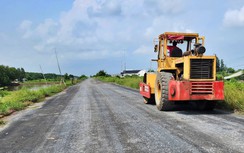 Cà Mau: Đẩy nhanh tiến độ thi công tuyến đê Biển Đông