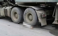 Bản tin TNGT 10/2: Xe đầu kéo va chạm xe máy, một người tử vong ở Lào Cai