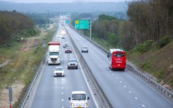 Cao tốc qua Quảng Trị nhộn nhịp xe ra Bắc, giảm tải áp lực cho QL1, đường Hồ Chí Minh