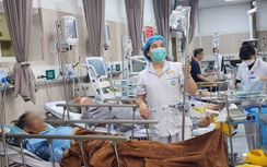 Cấp cứu tại Bệnh viện Bạch Mai tăng đột biến trong Tết