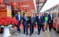 Thủ tướng Phạm Minh Chính: Đường sắt phải cải tiến để hạ giá thành, tăng tính cạnh tranh