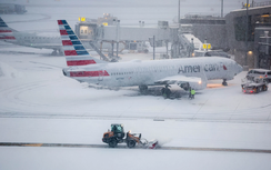 Bão tuyết hoành hành tại Mỹ, hàng ngàn chuyến bay bị hủy