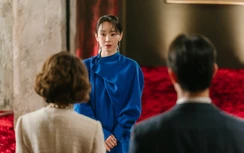 "The art of Sarah" gây sốt toàn cầu, Shin Hae Sun thăng hạng nhờ vai diễn táo bạo