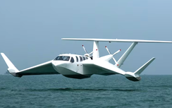 Singapore sắp đưa tàu biển lai máy bay vào khai thác