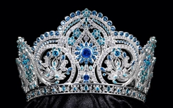 Vương miện “Trân hoa tứ quý" Miss World Vietnam 2025 đính kết 3.368 viên đá quý