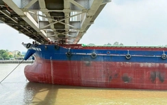 Khởi tố vụ tàu Thành Đạt 86 đâm cầu Ghềnh