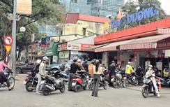 Thủ tướng giao Bộ Tài chính nghiên cứu giảm thuế bảo vệ môi trường với xăng dầu về 0 đồng