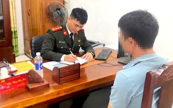 "Báo chốt" CSGT, nam thanh niên bị phạt 7,5 triệu đồng