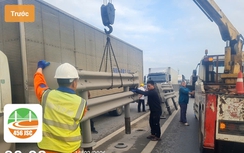 Tháo dải phân cách trên cao tốc, giải tỏa ùn tắc sau va chạm xe container và xe tải