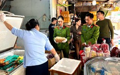 Thanh Hóa: Thu giữ 4 tấn thực phẩm không rõ nguồn gốc