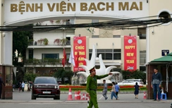 Hà Nội: Giám sát ngày đêm bằng camera AI, dẹp cảnh lộn xộn trước cổng Bệnh viện Bạch Mai