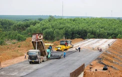 Kiểm soát, bình ổn giá vật liệu, bảo đảm nguồn cung cho các dự án giao thông trọng điểm