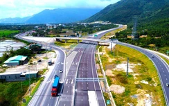 Khắc phục hư hỏng thuộc trách nhiệm bảo hành cao tốc Vân Phong - Nha Trang trước 30/3