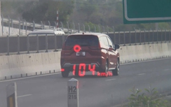 Lái xe và chủ ô tô bị phạt 68,5 triệu đồng do vi phạm nhiều lỗi khi lưu thông trên cao tốc