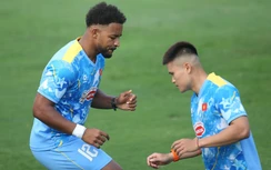 Xuân Son trở lại tập luyện, sẵn sàng chạm trán Bangladesh