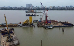 Hà Nội: 7 cầu vượt sông Hồng đang được thi công thế nào?