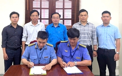 Ngành đường sắt tăng cường ký cam kết, hướng tới giảm tai nạn giao thông