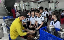 TP.HCM thừa nhận nhiều "kẽ hở" trong quản lý bữa ăn học đường