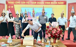 Tôn vinh gia đình người lao động tiêu biểu trong ngành Xây dựng