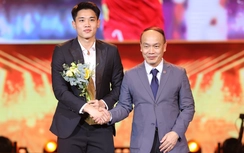 Xạ thủ Trịnh Thu Vinh và cầu thủ Đình Bắc được vinh danh tại Lễ trao giải Cống hiến 2026