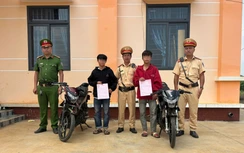 Phạt hơn 26 triệu đồng, tịch thu hai xe máy của nhóm thanh thiếu niên tụ tập đua xe