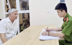 Hà Nội: Tạm giữ tài xế Mercedes có nồng độ cồn, chặn đánh người sau va chạm giao thông