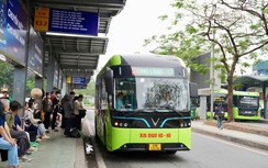 Thêm 53 xe buýt điện hoạt động, Hà Nội tiến gần hơn mục tiêu giao thông xanh