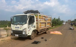 Xe tải va chạm xe máy trên quốc lộ 28 qua Lâm Đồng, người đàn ông tử vong tại chỗ