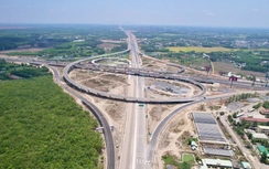 Chỉ xe dưới 9 chỗ được vào cao tốc đoạn Long Thành - Vũng Tàu trước 30/4