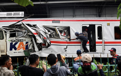 Tai nạn tàu ở Indonesia: Số người thiệt mạng tăng cao, Tổng thống ra chỉ đạo quan trọng