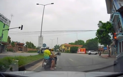 Bắc Ninh: Xử phạt người phụ nữ đèo 2 con nhỏ đi vòng vèo "né" camera AI để vượt đèn đỏ