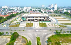 Tăng tốc hoàn thiện quảng trường 200 tỷ đồng ở Huế