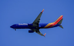 Hãng bay lớn của Mỹ siết quy định pin sạc dự phòng trên máy bay