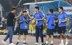 Đội tuyển Việt Nam chia tay trợ lý Lee Jung-soo