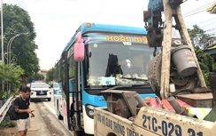 Tài xế không có giấy phép lái xe chở đoàn thiện nguyện chạy quá tốc độ