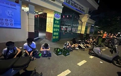 Ngăn vụ ẩu đả bằng vỏ chai bia giữa trung tâm Hải Phòng