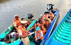 Đảm bảo an toàn đường thủy tại khu du lịch Mũi Cà Mau