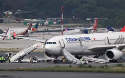 Máy bay Turkish Airlines bốc khói, hàng trăm hành khách phải sơ tán khẩn cấp