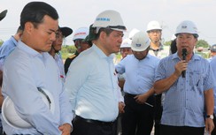 Phó Chủ tịch Quốc hội Nguyễn Hồng Diên khảo sát thực địa dự án đường Vành đai 3 TP.HCM