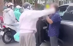 Hà Nội: Đã xác định danh tính người phụ nữ chửi bới, tát tài xế ô tô sau va chạm xe