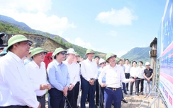 Thống nhất làm cao tốc Bảo Hà - Lai Châu, đẩy nhanh hầm Hoàng Liên