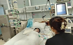 Phú Thọ: Mưa lớn gây đổ tường vào phòng ngủ, hai cháu bé nhập viện