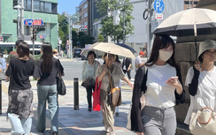Japanese construction firms deploy technology to counter rising summer heat risks at work