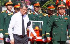 Thủ tướng Lê Minh Hưng dự lễ truy điệu và an táng hài cốt liệt sĩ tại tỉnh Quảng Trị