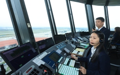 Đẩy mạnh số hóa, chia sẻ dữ liệu trong quản lý hoạt động bay