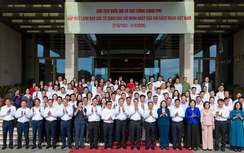 Chủ tịch Quốc hội và Thủ tướng gặp mặt lãnh đạo các cơ quan báo chí