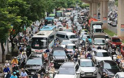 Hà Nội tăng tốc gỡ điểm nghẽn giao thông, nghiên cứu thu phí vào nội đô